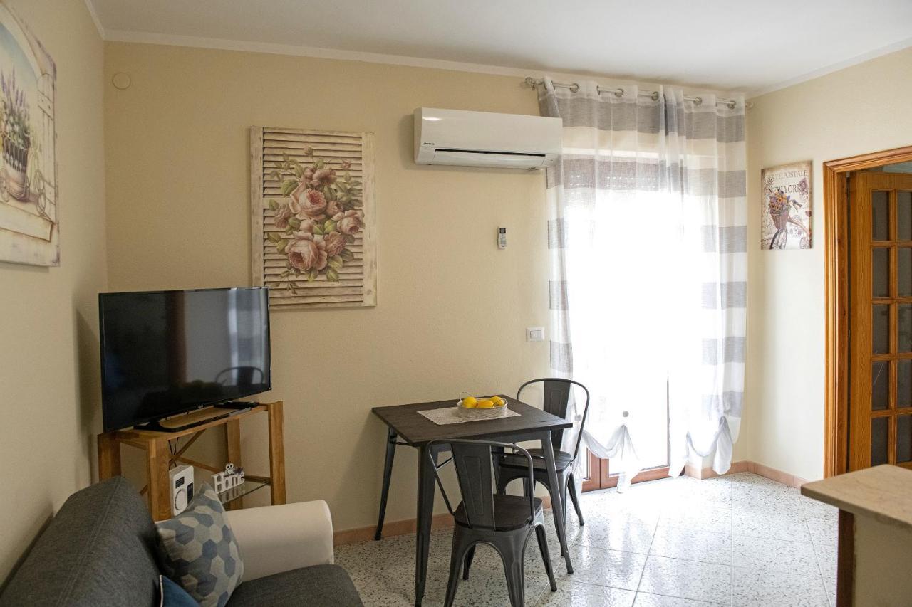 Casa I Gerani Vista Mare Apartment อาลเกโร ภายนอก รูปภาพ